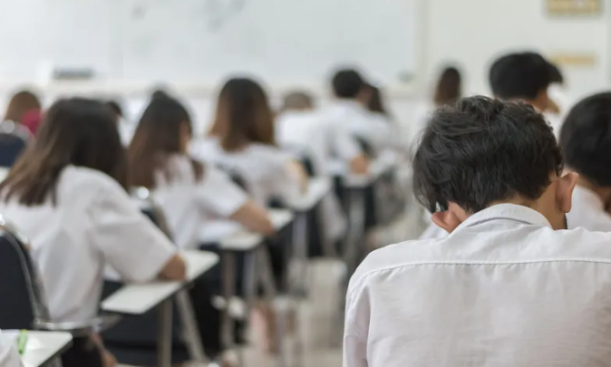 Educación: El Gobierno nacional lanzó vouchers para las escuelas privadas