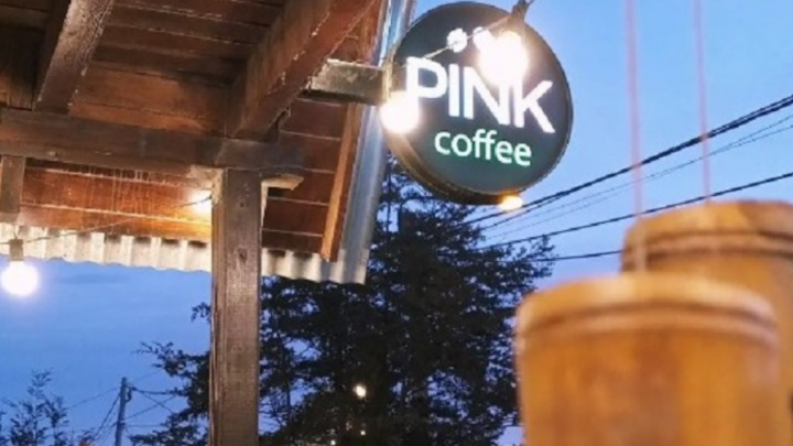 Gran recibimiento/ Pink Coffe: Uno de los nuevos atractivos de Tolhuin