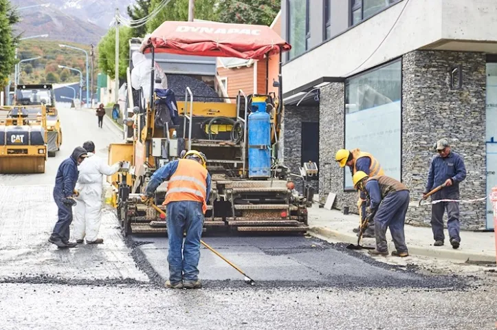 Repavimentación de diferentes calles en USHUAIA Repavimentación de diferentes calles en USHUAIA