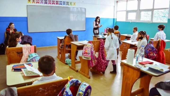 Docentes: El Gobierno provincial reconoció el pagó del FONID