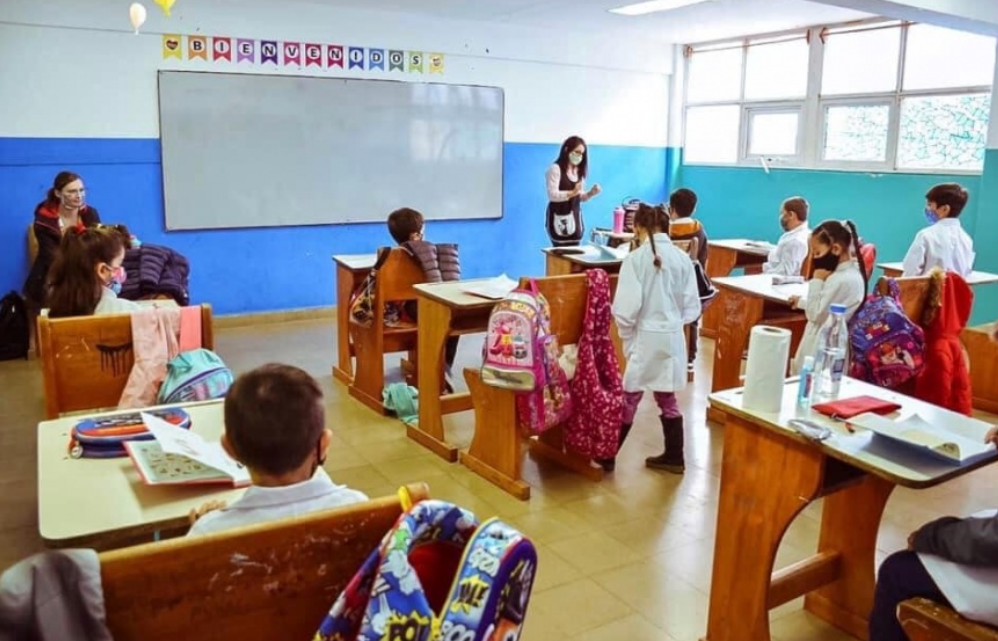 Docentes: El Gobierno provincial reconoció el pagó del FONID Docentes: El Gobierno provincial reconoció el pagó del FONID