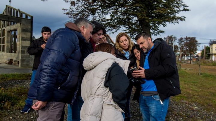 El PJ se reúne para definir elecciones internas y el sector de Vuoto acompañó una masiva campaña de afiliaciones
