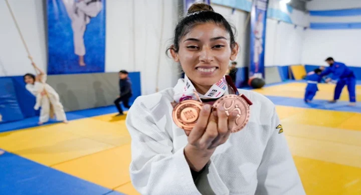 La judoca fueguina Rocío Ledesma clasificó a los Juegos Paralímpicos París 2024
