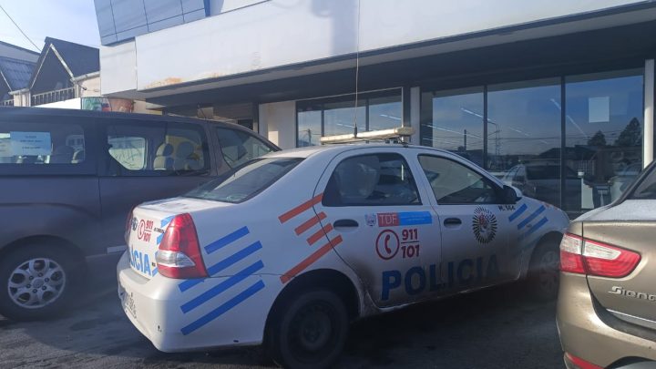 Río Grande: Extraña denuncia de robo de mercadería en un polirrubro de calle Pellegrini