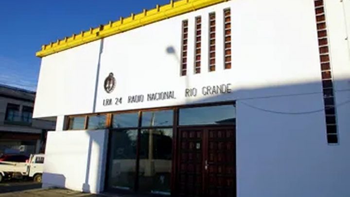 Nuevas directivas: Reducen drásticamente la salida al aire local en Radio Nacional
