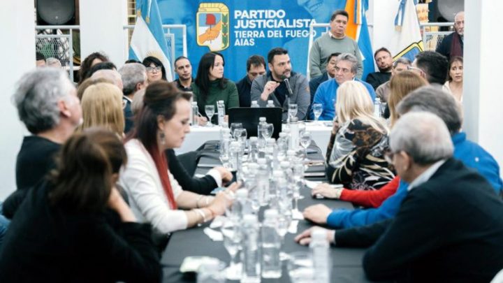 Lista única: Interna en el PJ: Vuoto formó la nueva conducción con la Cámpora y sin los intendentes