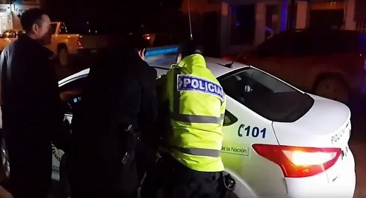 Hombre detenido tras robar carne en supermercado y ser perseguido por varias cuadras