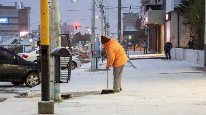 Alerta amarilla: Para este lunes se espera que las nevadas superen los 40 cm en la provincia