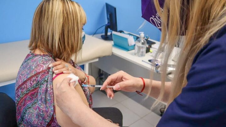 Salud : El hospital aplica vacunas para fiebre amarilla
