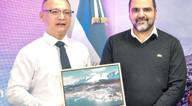 Vuoto recibió a delegación de la ciudad china de Guangdong