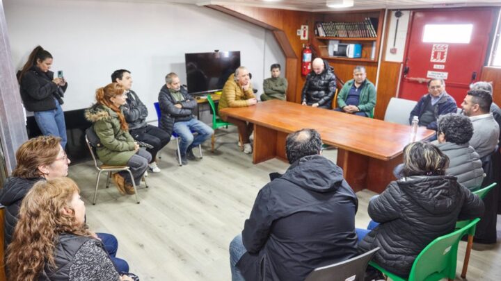 Ushuaia: Vuoto se reunió con la cooperativa Renacer por proyectos de reciclado