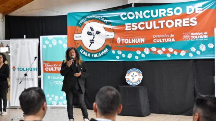 Comenzó la 21ª Fiesta Provincial de la Lenga Fueguina en Tolhuin.