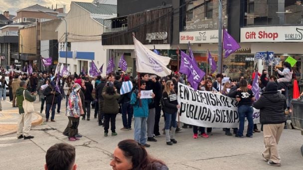 El SUTEF desobliga y moviliza hoy en las tres localidades de Tierra del Fuego El SUTEF desobliga y moviliza hoy en las tres localidades de Tierra del Fuego