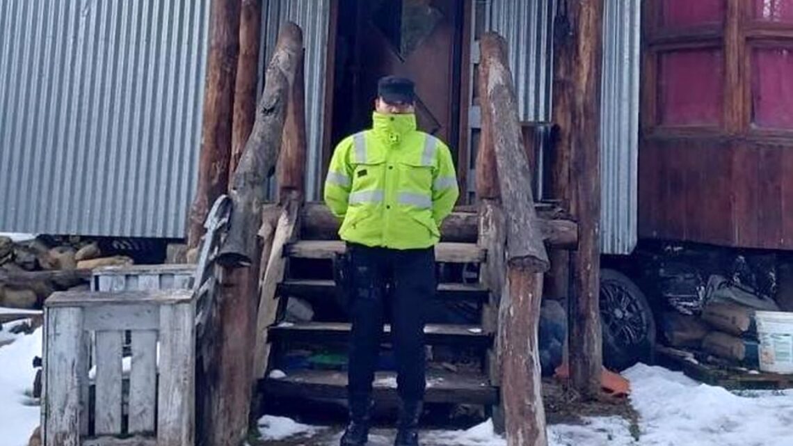 Policías realizaron 3 allanamientos con resultados positivos Policías realizaron 3 allanamientos con resultados positivos