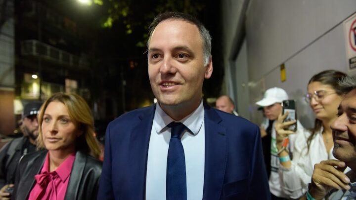 Manuel Adorni habló sobre el conflicto con el Hospital Garrahan: “Estamos en contra de los ñoquis”