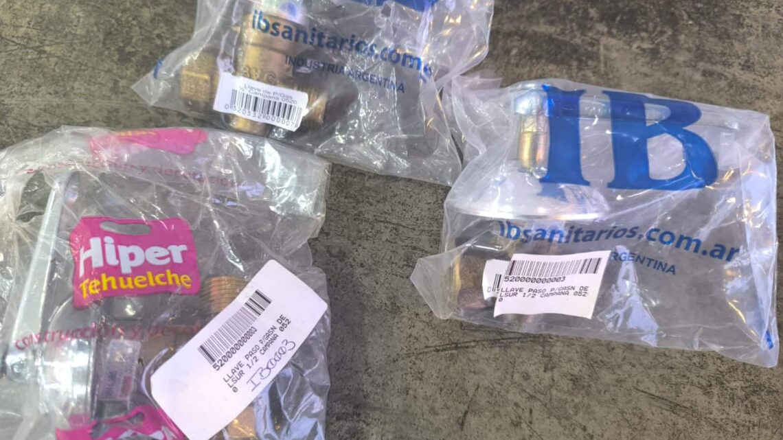 Detienen a un sujeto que había intentado robar en un comercio Detienen a un sujeto que había intentado robar en un comercio