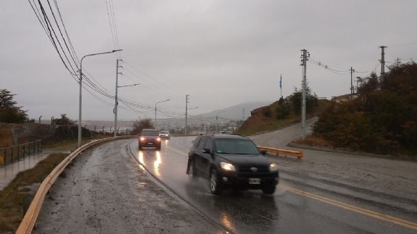 Extienden el alerta amarillo por fuertes vientos y lluvias a más sectores de Tierra del Fuego Extienden el alerta amarillo por fuertes vientos y lluvias a más sectores de Tierra del Fuego