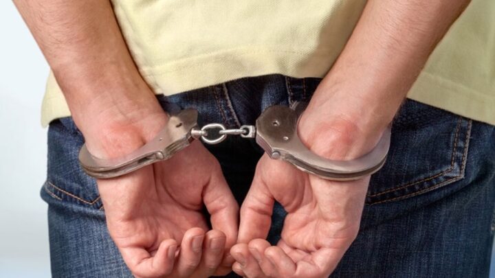 Detienen a un hombre que rompió las reglas impuestas por la Justicia