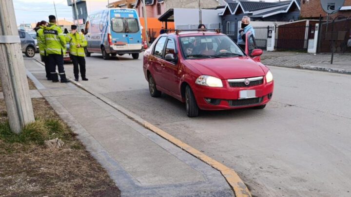 ADOLESCENTE FUE ATROPELLADA POR UN FIAT SIENA