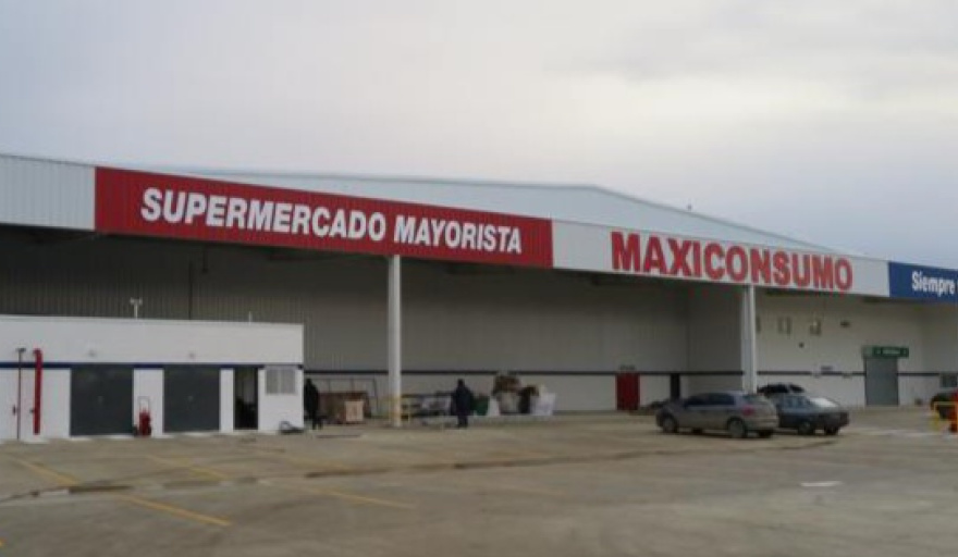 HACKEARON EL WHATSAPP DE MAXICONSUMO EN RÍO GRANDE Y COMERCIANTES FUERON ESTAFADOS HACKEARON EL WHATSAPP DE MAXICONSUMO EN RÍO GRANDE Y COMERCIANTES FUERON ESTAFADOS
