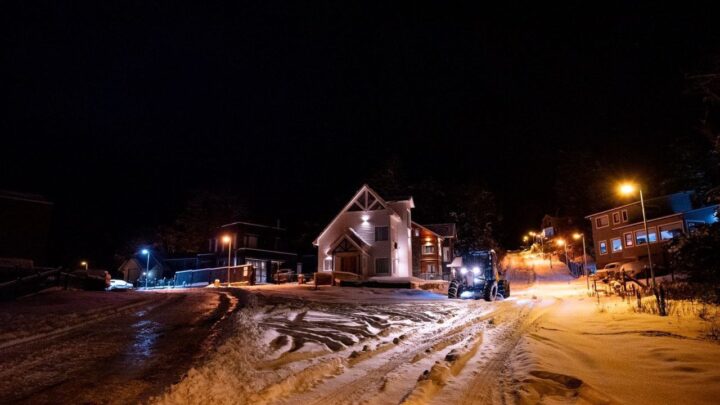 LA MUNICIPALIDAD DE USHUAIA AVANZA CON EL MANTENIMIENTO URBANO DURANTE EL OPERATIVO INVIERNO