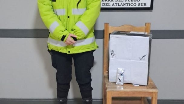 LA POLICÍA RECUPERÓ UNA PC ROBADA EN RÍO GRANDE Y HALLÓ PLANTAS DE MARIHUANA