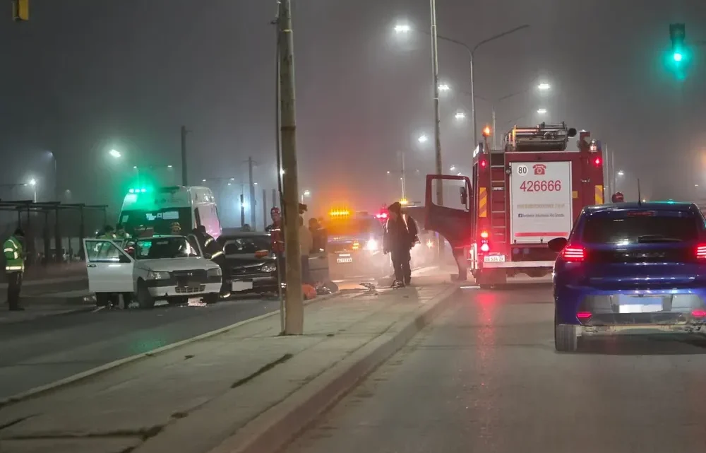 ACCIDENTE EN SAN MARTÍN DEJÓ TRES PERSONAS INTERNADAS.