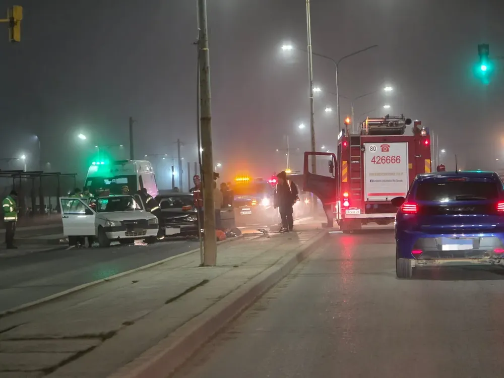 ACCIDENTE EN SAN MARTÍN DEJÓ TRES PERSONAS INTERNADAS.