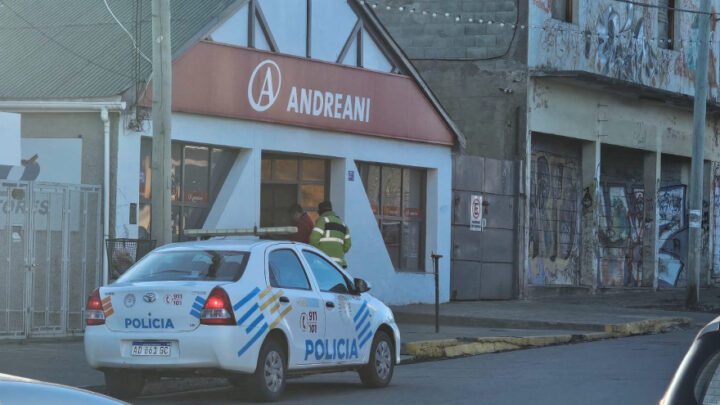 INVESTIGAN INTENTO DE ROBO EN UNA SUCURSAL DE ANDREANI.