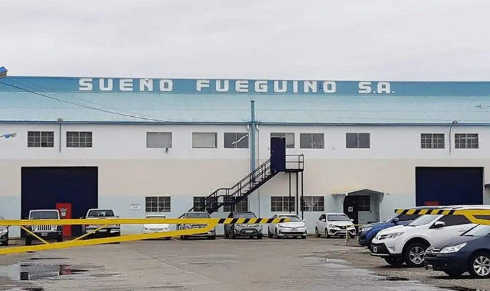 SE AGRAVA LA CRISIS TEXTIL EN RÍO GRANDE: 35 DESPIDOS EN SUEÑO FUEGUINO. SE AGRAVA LA CRISIS TEXTIL EN RÍO GRANDE: 35 DESPIDOS EN SUEÑO FUEGUINO.