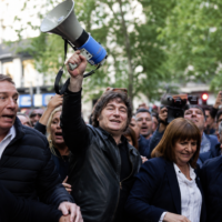 Milei redobla la motosierra: ratifica el ajuste y desafía la presión de las protestas