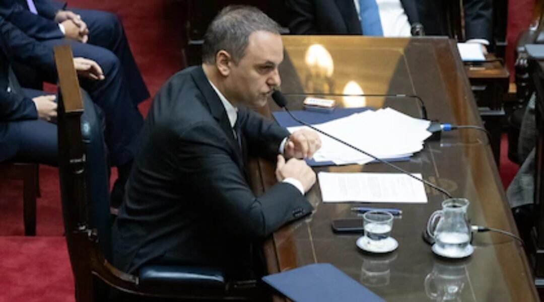 Cruce en el Gobierno: Bullrich anunció la suspensión de la presentación de Adorni, pero el ministro ratificó que está dispuesto a dar explicaciones en el Senado