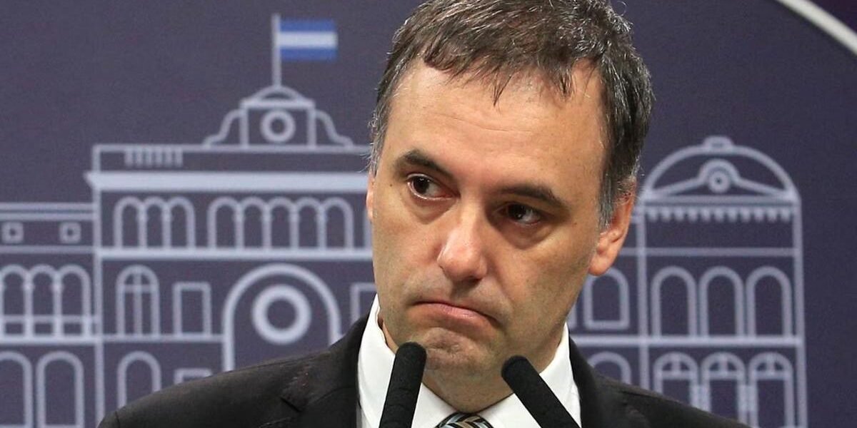 El caso Adorni suma nuevas pruebas mientras la Justicia sigue de cerca el comportamiento del Bitcoin
