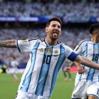 Messi firmó una noche inolvidable: triplete y una Argentina que vuelve a ilusionarse con la gloria