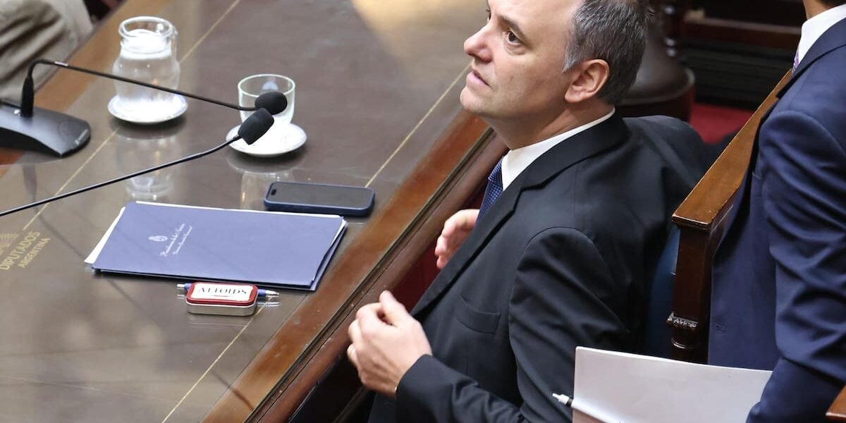El PRO redobla la presión sobre Adorni: exige que dé explicaciones en el Congreso y desliza que su salida podría destrabar la crisis
