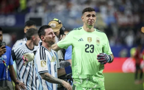 Dibu Martínez sorprendió con una fuerte declaración sobre su futuro en la Selección: “No sé si llegó el momento de dar un paso al costado”
