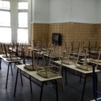 Paro docente: el Gobierno endurece los controles en las escuelas y anticipa un fuerte choque con los gremios
