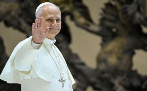 El Gobierno reaccionó a la visita del papa León XIV a la Argentina y expresó su “enorme alegría” por la confirmación