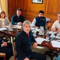 Tras la derrota por la ley de tierras, el Gobierno reordena su estrategia y busca retomar el impulso legislativo
