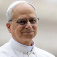 Primer encuentro oficial entre el Gobierno y la Iglesia por la visita de León XIV: qué puntos estarán sobre la mesa