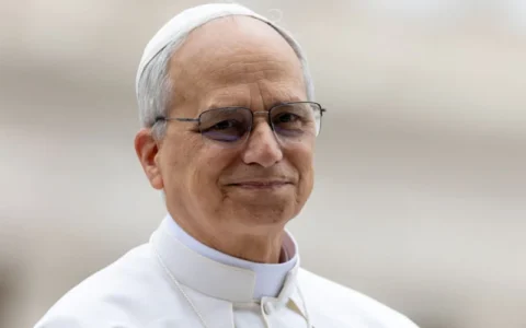 Primer encuentro oficial entre el Gobierno y la Iglesia por la visita de León XIV: qué puntos estarán sobre la mesa
