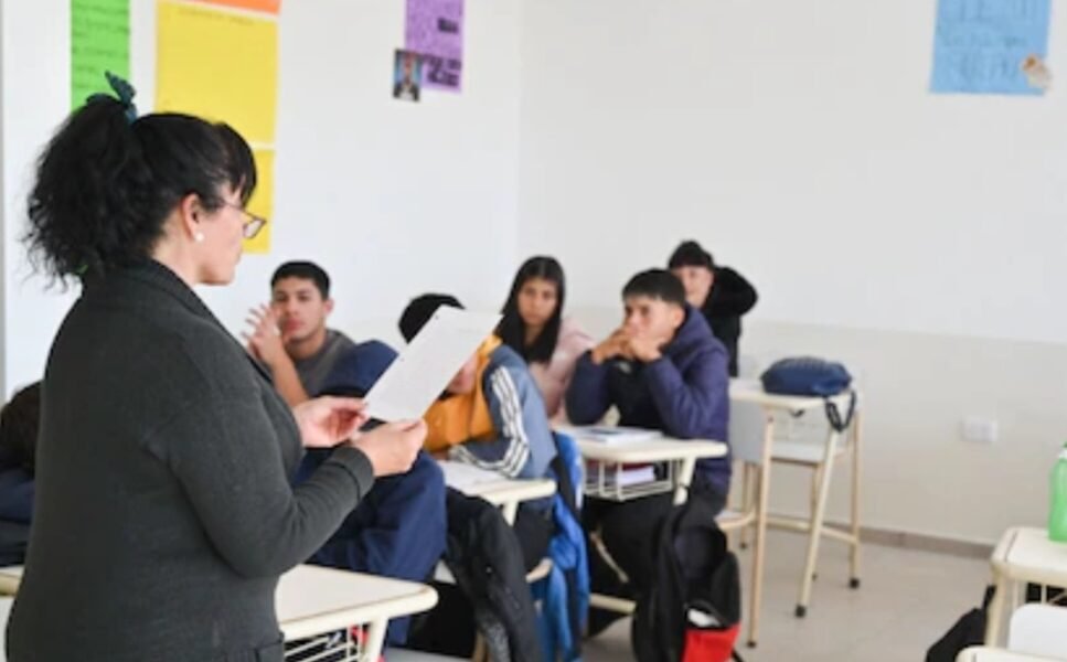 Golpe para la educación: Argentina registró su peor desempeño en las pruebas PISA desde 2006