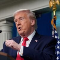Trump habló sobre Malvinas y lanzó una dura crítica al Reino Unido por su falta de apoyo en Irán