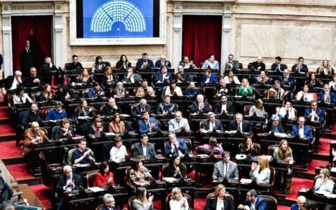 Diputados enfrenta una sesión decisiva: el Gobierno busca apoyo aliado para sostener el DNU 70, pero persiste la incertidumbre
